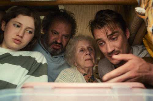 Bon voyage, bis hierher und nicht weiter 24 Bilder